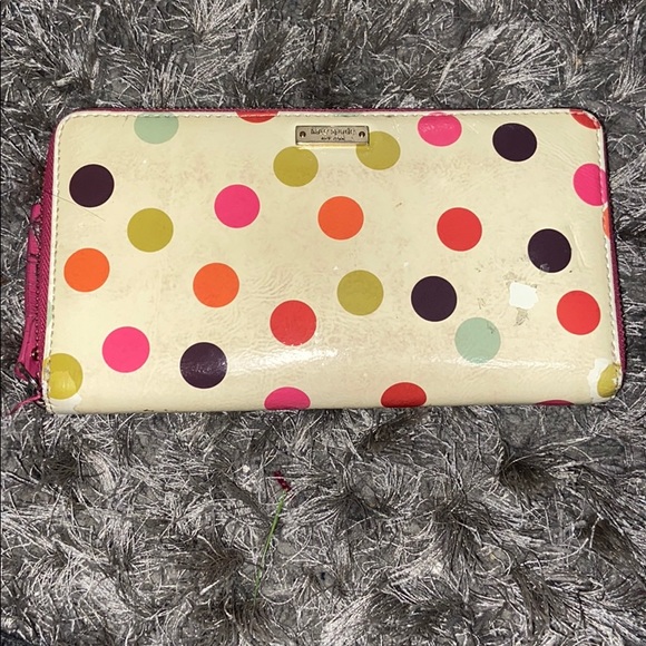 Kate Spade Wallet - Picture 2 of 12